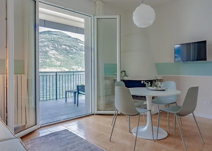 Guesthost - Beautiful View 3&4 레체노