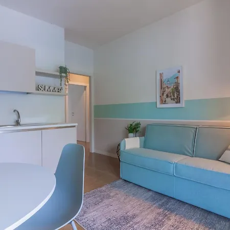 Guesthost - Beautiful View 3&4 Apartment