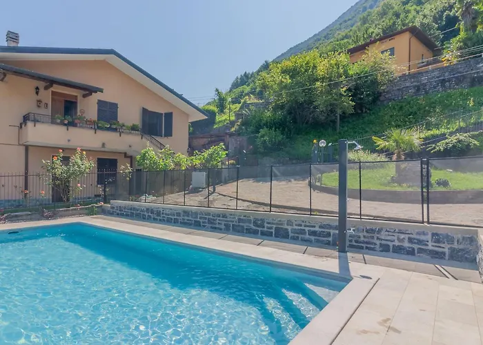 Guesthost - Beautiful View 3&4 Apartment